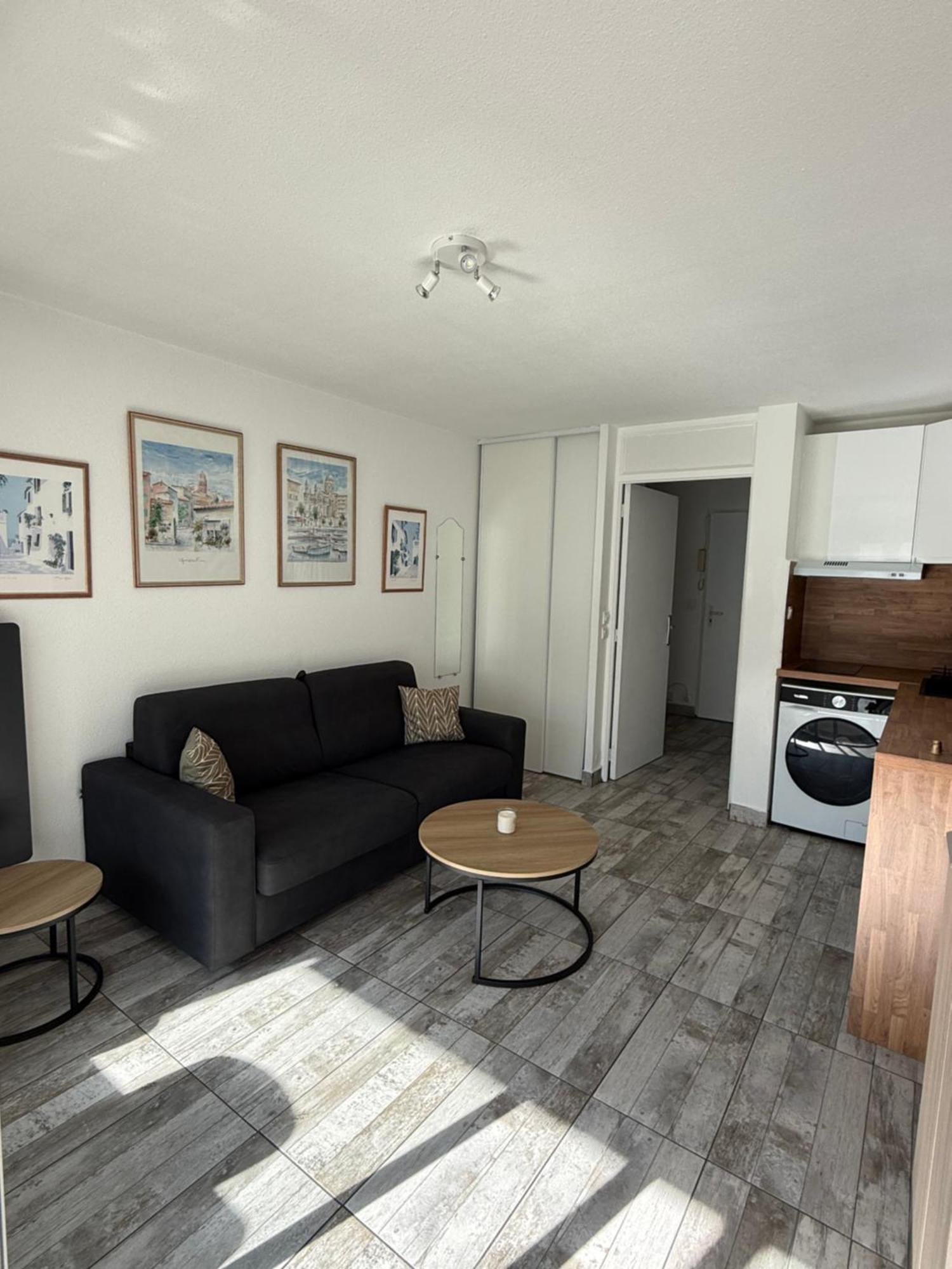 Spacieux Sur Le Port De Apartment *