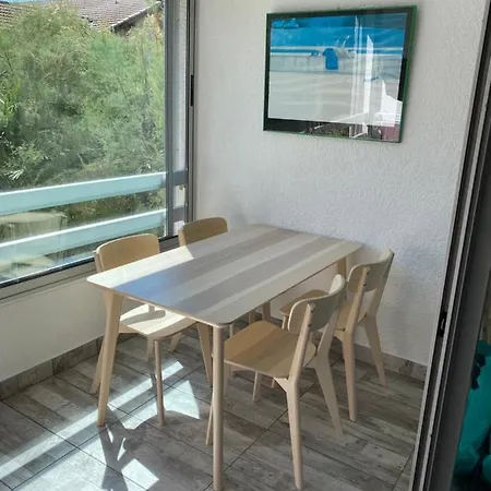 Spacieux Studio Sur Le Port De Hyeres Exterior photo
