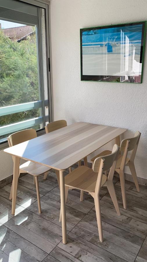 Apartment Spacieux Sur Le Port De *